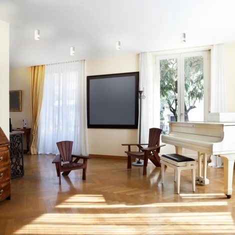 Накладной точечный светильник Novotech Elina 370679