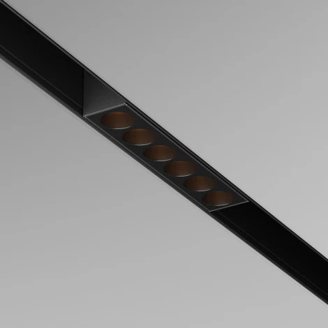 Трековый светильник светодиодный магнитный 6W 48V Maytoni Technical Points TR031-2-6W3K-B