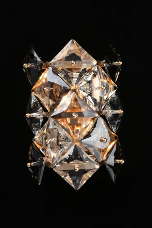 Настенный светильник Renacia APL.827.01.02