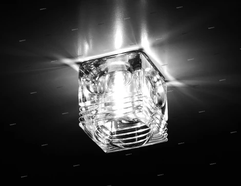 Встраиваемый точечный светильник Novotech Cubic 369595