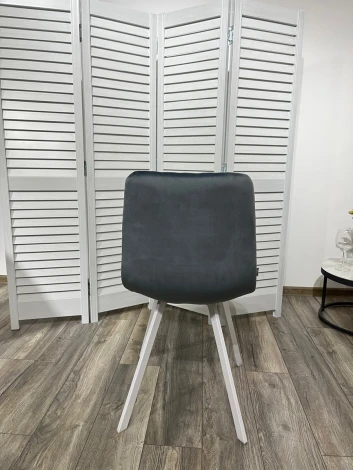 Обеденный стул M-City DAIQUIRI BLUVEL-06 BLUE / белый каркас, велюр