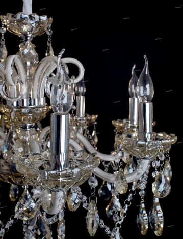 Подвесная люстра Arte Lamp Tesoro A8202LM-8CC