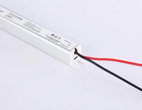 Блок питания Ambrella Illumination GS8602 ультратонкий для светодиодной ленты 12V 24W 2A IP20 185-260V