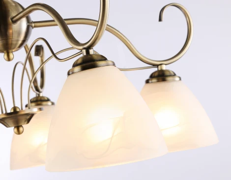 Потолочная люстра Ambrella Traditional TR3046 (220V)