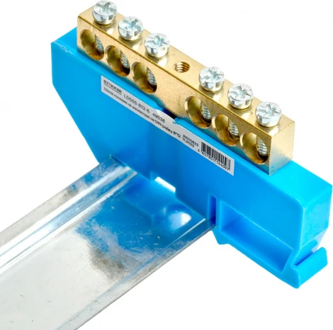 Шина нулевая на изоляторе на DIN-рейку 6 выводов (синий) Stekker 49538