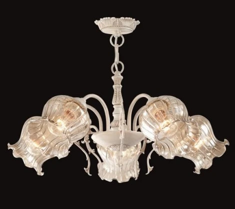 Подвесная люстра Maytoni Classic 5 ARM025-05-W