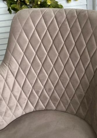 Стул M-City HERMAN ЛАТТЕ #25, велюр / белый каркас