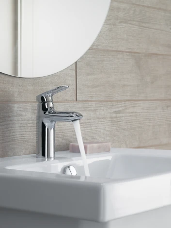 Смеситель Jacob Delafon Kumin E99465-CP для раковины с гигиеническим душем