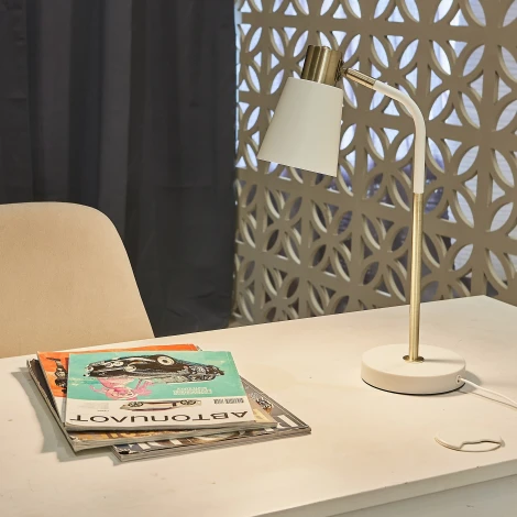 Настольная лампа Uniel UML-B700 E27 WHITE