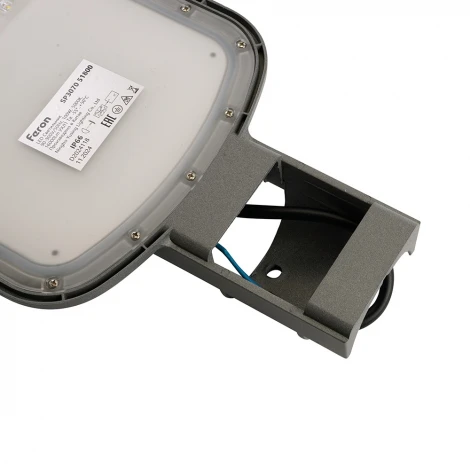 Светодиодный уличный консольный светильник Feron SP3070 51800