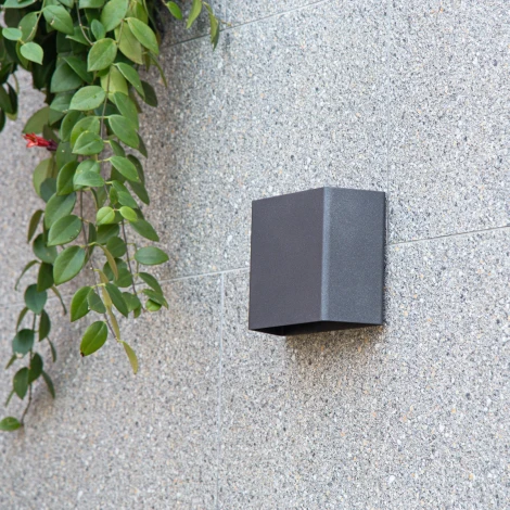 Настенный светильник светодиодный IP65 Natural Concepts Dwell NC-023504-SB (220V)