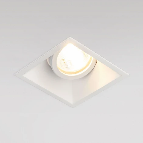 Встраиваемый точечный светильник Elektrostandard 6070 MR16 WH белый (220V)