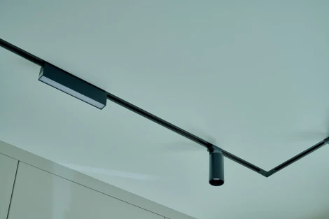 Трековый светильник Denkirs DK6430 DK6430-BK (LED, 220V)