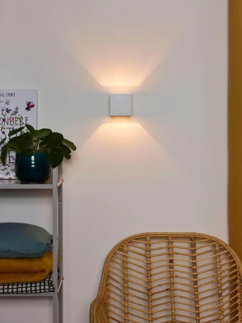 Настенный светильник Lucide Devi 09201/01/31 (220V, куб)