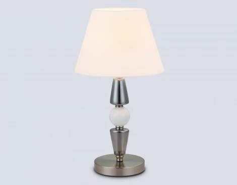 Настольная лампа Ambrella High Light LH75262