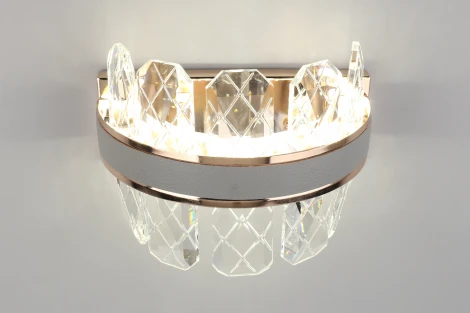 Настенный светильник Aployt Juda APL.032.01.32 (LED, 220V, хрусталь)