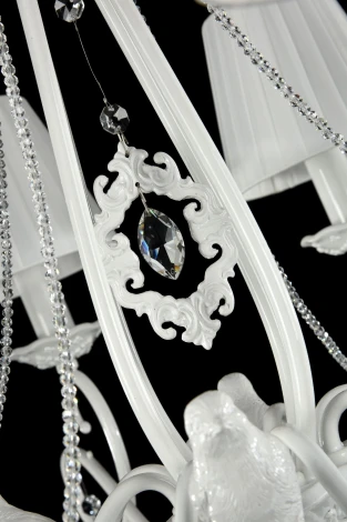 Подвесная люстра Maytoni Passarinho ARM001-08-W