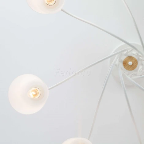 Потолочная люстра Eurosvet Betty 70062/8 белый (220V)