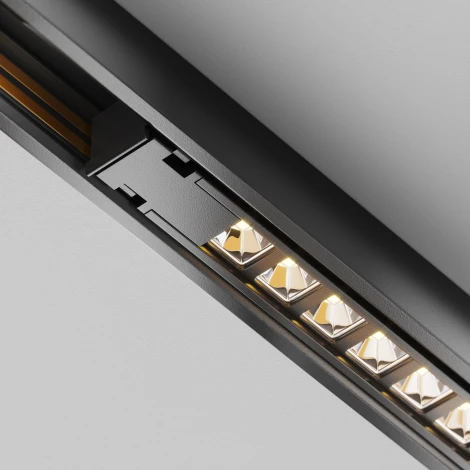 Трековый светильник низковольтный светодиодный 48V 12W 2700-6000K Maytoni Technical Points TR241-4-12WTW-DD2-B