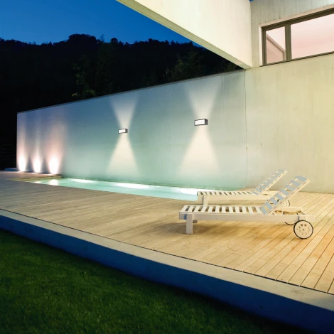 Настенный уличный светильник светодиодный IP65 Mantra Cancun 9096