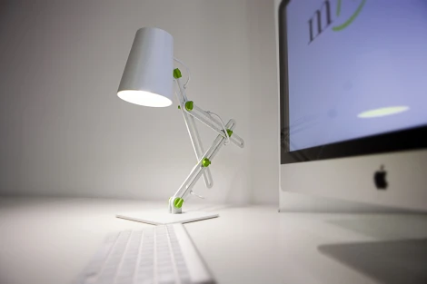 Интерьерная настольная лампа Mantra Looker 3614