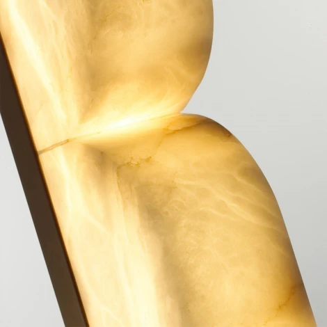 Настенный светильник Odeon Light Marbella 6685/15WL латунь/металл/алебастр IP20 LED 15W 3000/4000