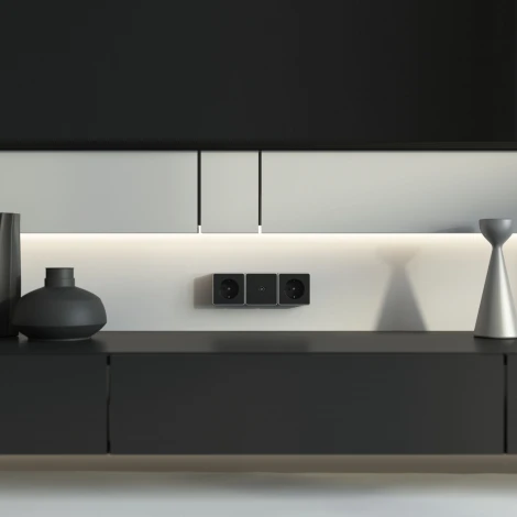 ТВ-розетка оконечная Gallant Werkel W5083034 (черный с серебром)