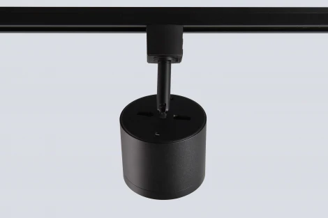 Трековый светильник однофазный 50W 220V Crystal Lux CLT 0.31 020 BK