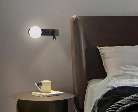 Настенный светильник со спотом Italline IT08-8024 black 3000K (220V, выключатель, шар)