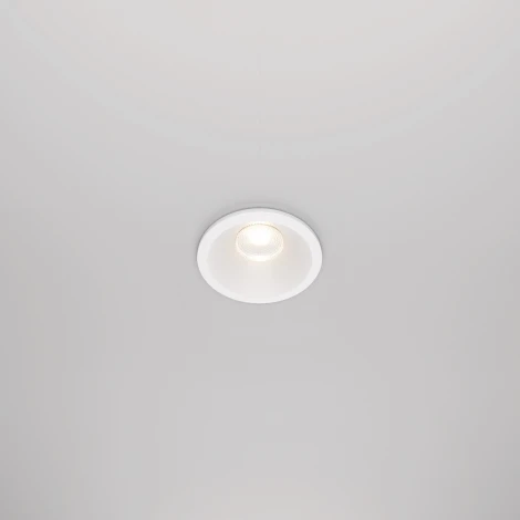 Встраиваемый светильник Zoom 3000K 1x6Вт 60° IP 65 LED Maytoni Technical DL034-01-06W3K-W (220V, круглые)