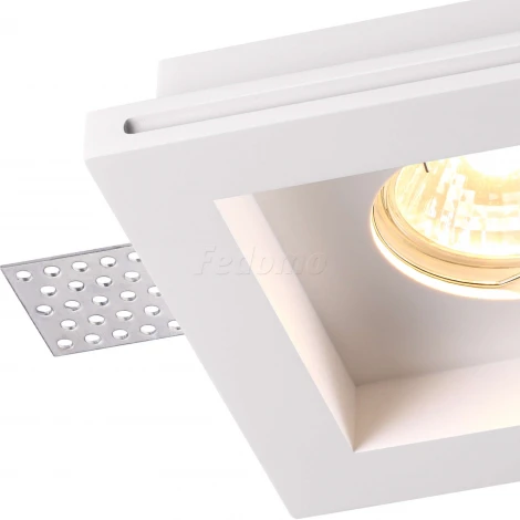 Встраиваемый точечный светильник под гипсокартон Novotech Yeso 370471 (220V)