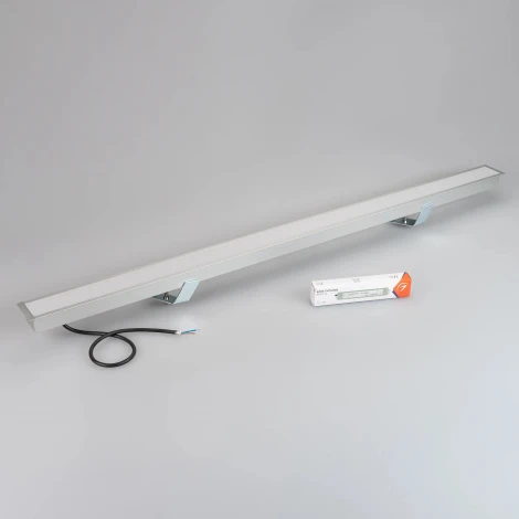 Встраиваемый точечный линейный светильник светодиодный SP-LINE-BUILT-6232-L978-22W Day4000 (SL, 120 deg, 230V) IP33 (Arlight, Металл) 056476