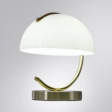 Настольная лампа Arte Lamp Banker A5041LT-1AB (220V, выключатель)
