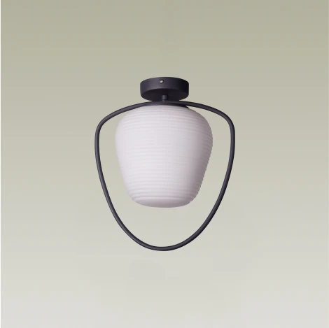 Потолочная люстра Moderli Julia V2882-1C