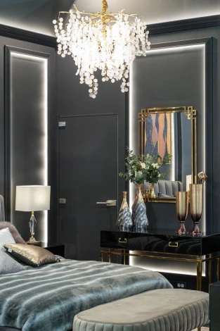 KFE1270 Зеркало в металлич.раме цвет золото 71*102см Garda Decor