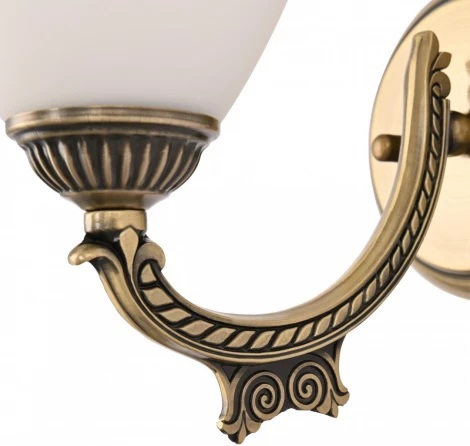 Бра с выключателем Arte Milano AM342837 342837/1W AB (220V)