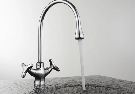 Смеситель D&K Hessen Goethe DA1382441 для кухонной мойки