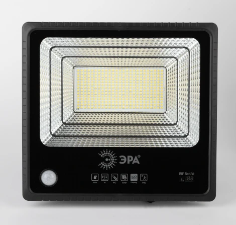 Прожектор уличный светодиодный на солнечной батарее с датчиком движения и пультом ЭРА ERAPRO-150