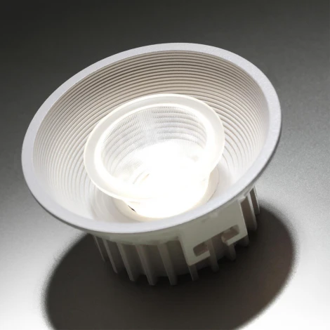 Встраиваемый точечный светильник Novotech Spot 358789 (LED, 220V, круглые)