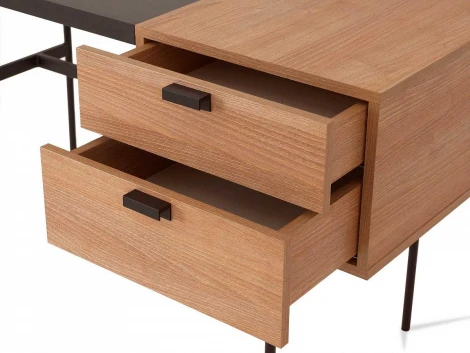 Стол рабочий Tanis ОГОГО 725559 (робиния брэнсон, черный)