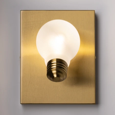 Настенный светильник Freya Evidence FR5372WL-01BS (220V)