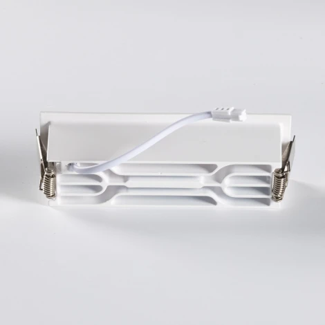 Встраиваемый линейный светильник светодиодный DeMarkt Информ 851010501 (220V)