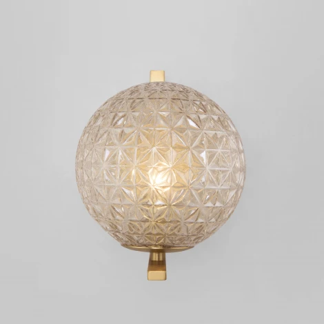 Бра Eurosvet Shape 70131/1 латунь (220V, выключатель, шар)