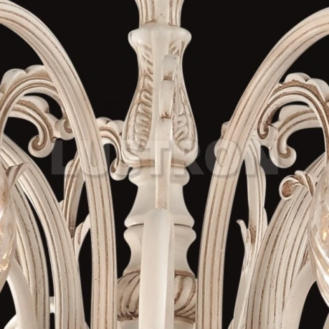 Подвесная люстра Maytoni Classic 5 ARM025-07-W