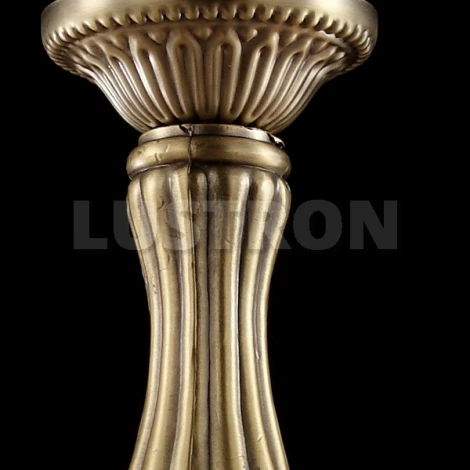Подвесная люстра Maytoni Classic 8 RC1011-PL-05-R