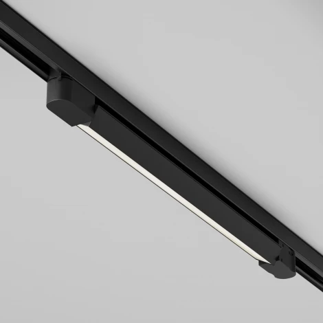 Трековый светильник трехфазный 20W 220V Maytoni Basis TR196-3-20W4K-B