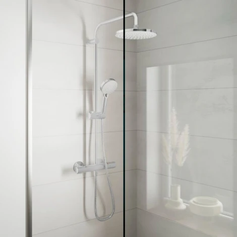 Душевая стойка Hansgrohe Vernis Blend 26276000 Showerpipe 200 1jet с термостатом, хром