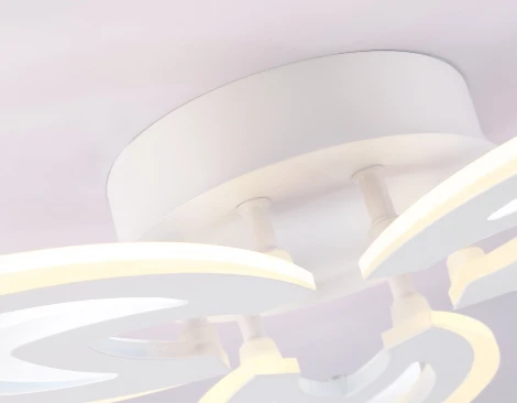 Потолочная люстра светодиодная с пультом Ambrella Original FA4545 (регулировка яркости, 220V, листья)