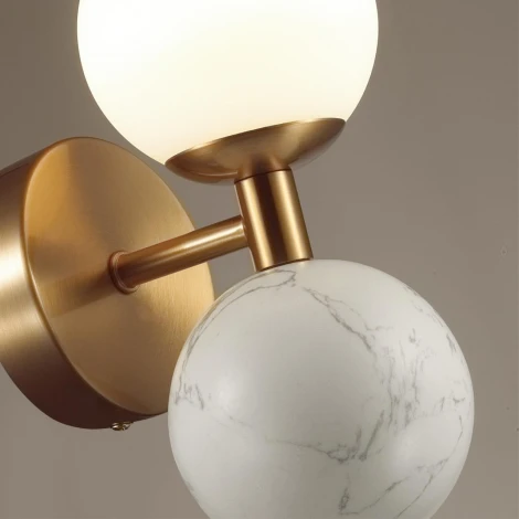 Бра Odeon Light Lolla 4359/6WL под латунь/металл/стекло/белый мрамор IP20 LED 1*6W 3000K 220V (шарики)
