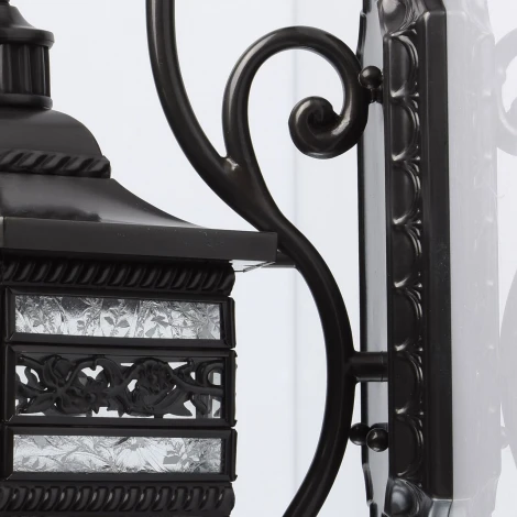 Настенный фонарь уличный Chiaro Корсо 801020603